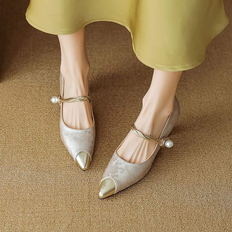 Tacones de gatito Savana